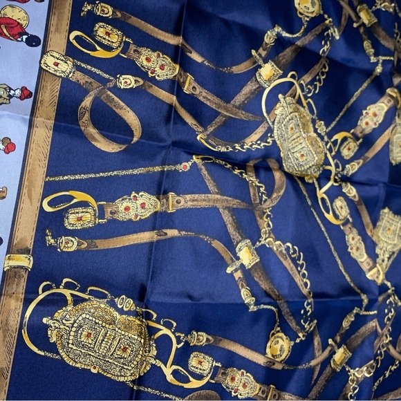 Paul France Navy and Gold Equestrian Print Scarf silk brandnew - Picture 5 of 9